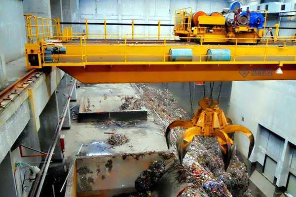 Waste-to-Energy & Biomass Cranes