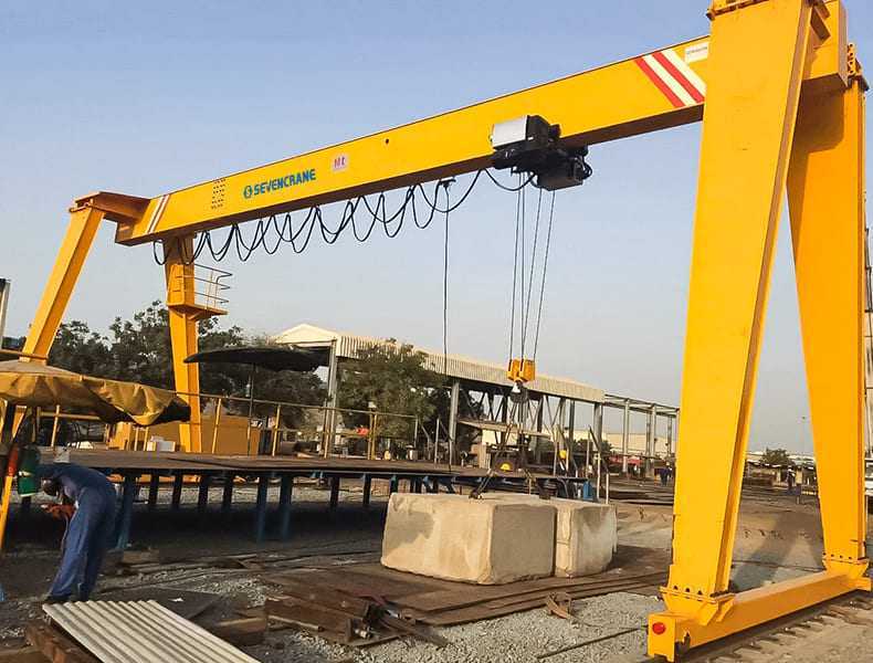 Semi-Gantry Crane