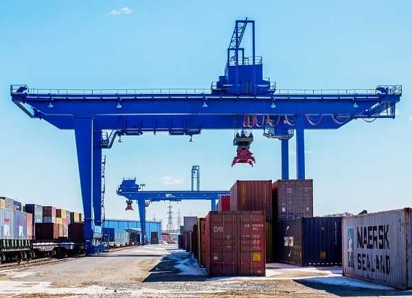 Rail Mounted Container Gantry Crane (RMG)