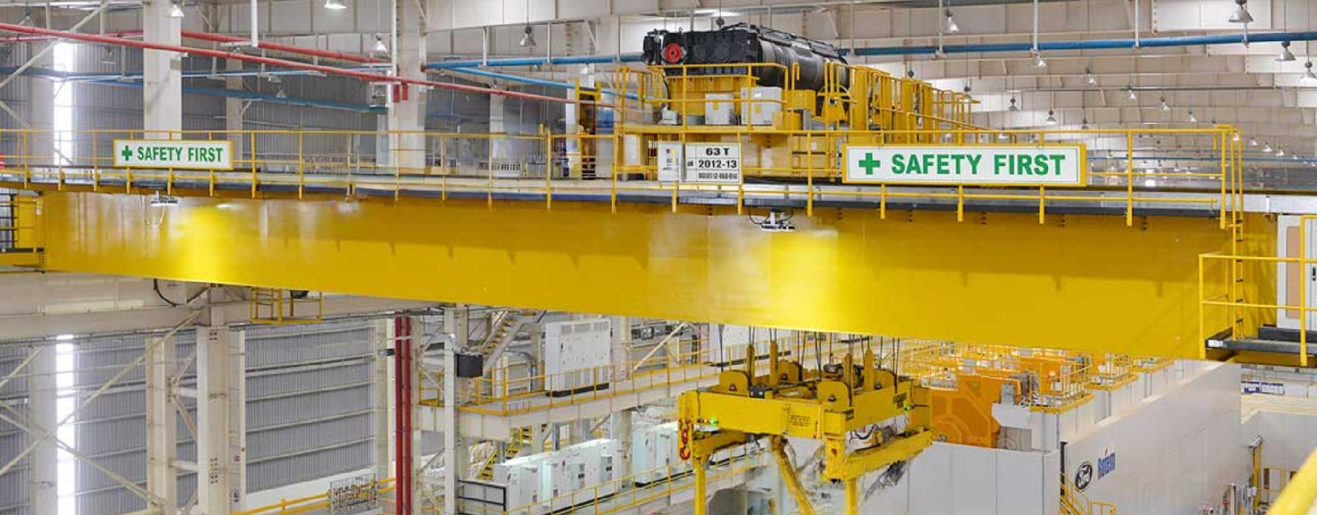 Automated Smart Crane for Cold Storage Logistics